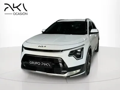 Usado Kia Niro 141 CV (103 kW) 2023 Blanco SUV