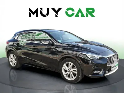 Usado Infiniti Q30 Premium 122 CV (89 kW) 2019 Negro Berlina
