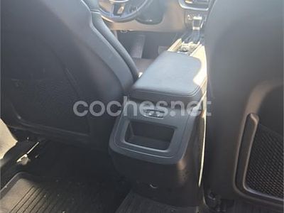Usado Volvo XC60 Momentum 250 CV (183 kW) 2020 Negro SUV