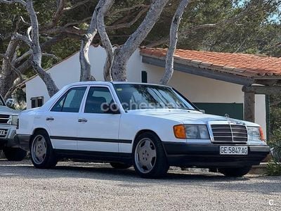 Usado Mercedes E320 220 CV (161 kW) 1993 Blanco Berlina