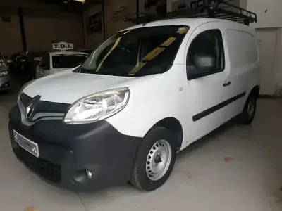 Usado Renault Kangoo 74 CV (54 kW) 2016 Blanco Monovolumen