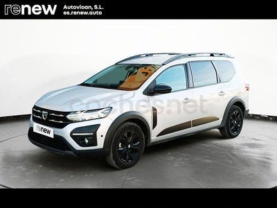Usado Dacia Jogger Extreme 100 CV (73 kW) 2022 Gris / plata Monovolumen