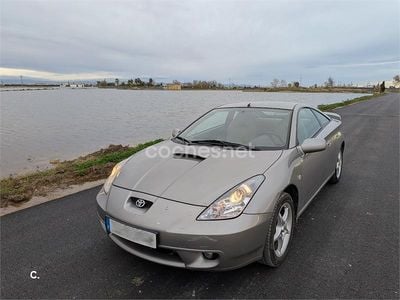 Beige Usado 2000 Toyota Celica Coupe | 4200 €