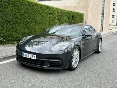 Begagnad Porsche Panamera 4