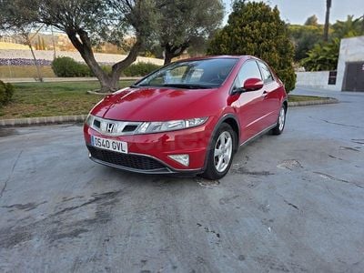 Usado Honda Civic Sport 100 CV (73 kW) 2010 Rojo Berlina