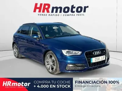 Usado Audi A3 S-Line 110 CV (80 kW) 2015 Azul Utilitario