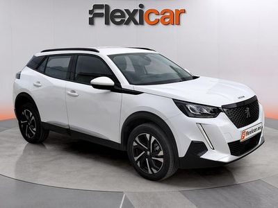 Usado Peugeot 2008 Active 100 CV (73 kW) 2020 Blanco SUV