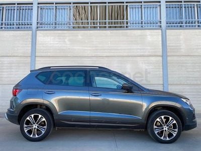 Usado Seat Ateca Style 150 CV (110 kW) 2021 Gris / plata SUV