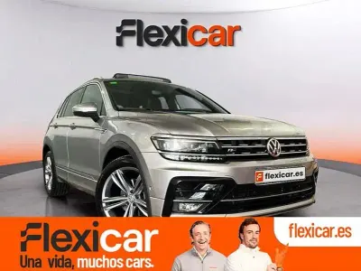 Usado VW Tiguan R-line 150 CV (110 kW) 2020 Gris / plata SUV