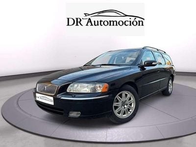 Negro Usado 2006 Volvo V70 Momentum Familiar | 7990 €