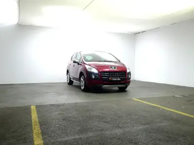 Usado Peugeot 3008 Sport 121 CV (88 kW) 2011 Rojo Berlina