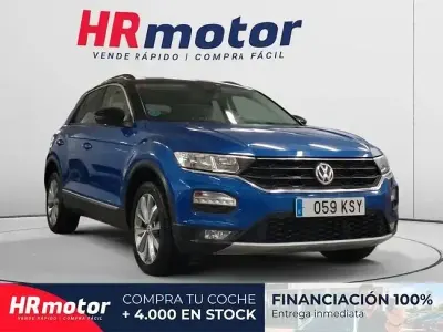 Usado VW T-Roc Advance 116 CV (85 kW) 2019 Azul SUV