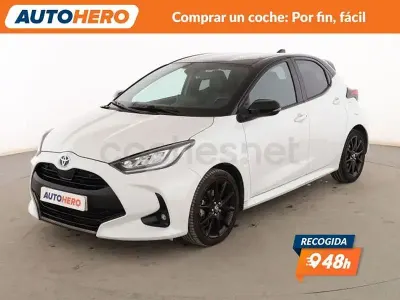Usado Toyota Yaris Hybrid Sport 116 CV (85 kW) 2022 Blanco Berlina