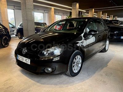 Usado VW Golf VII Advance 105 CV (77 kW) 2012 Negro Berlina