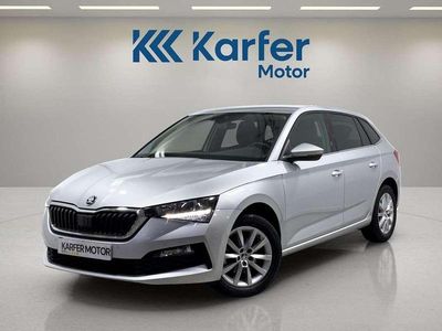 Gris Usado 2022 Skoda Scala Style Utilitario | 16.490 € (Un poco caro)