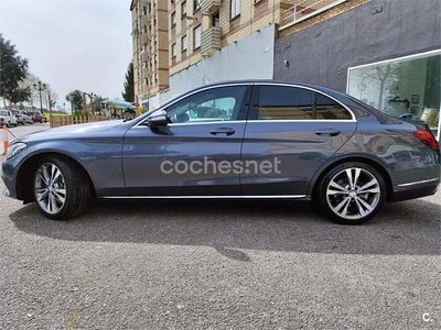 Usado Mercedes C220 Avantgarde 170 CV (125 kW) 2015 Gris / plata Berlina
