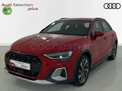 Usado Audi A3 S-Line 150 CV (110 kW) 2025 Rojo Berlina