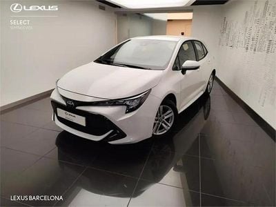 Begagnad Toyota Corolla Active 122 HK (89 kW) 2022 Vit Minibuss