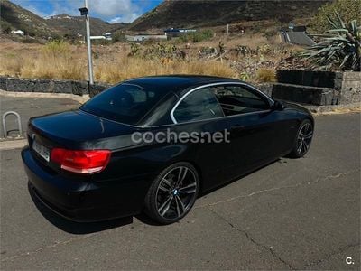 Negro Usado 2007 BMW 325 Sport Line Coupe | 16.000 €