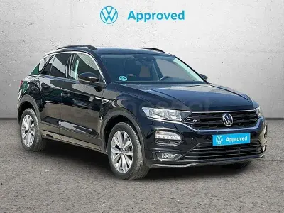 Usado VW T-Roc Advance 110 CV (80 kW) 2022 Negro SUV