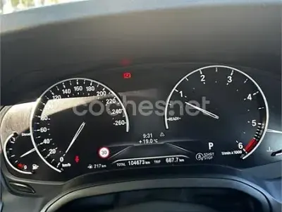 Usado BMW 318 150 CV (110 kW) 2020 Negro Familiar