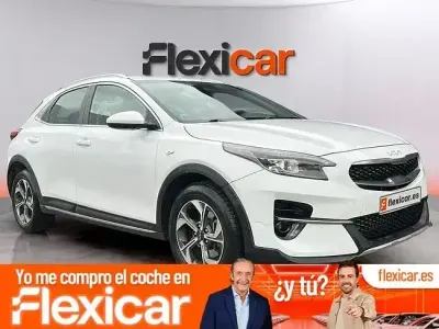 Usado Kia XCeed 120 CV (88 kW) 2022 Blanco SUV