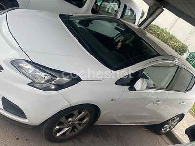 Usado Opel Corsa Selective 90 CV (66 kW) 2016 Blanco Utilitario