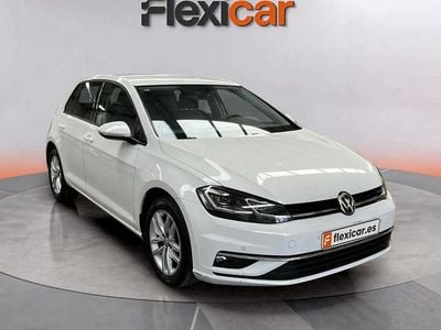 Usado VW Golf VII Advance 116 CV (85 kW) 2020 Blanco Berlina