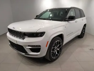 Usado Jeep Grand Cherokee Summit 381 HP (280 kW) 2024 Branco SUV