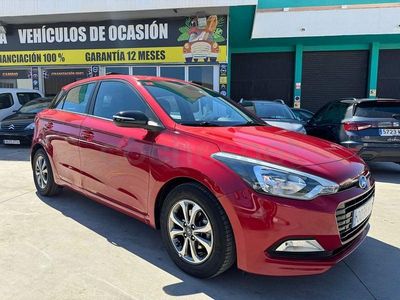 Usado Hyundai i20 GO! 84 CV (61 kW) 2018 Granate Berlina