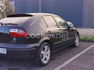 Negro Usado 2004 Seat Leon Sport Berlina | 3900 € (Precio justo)