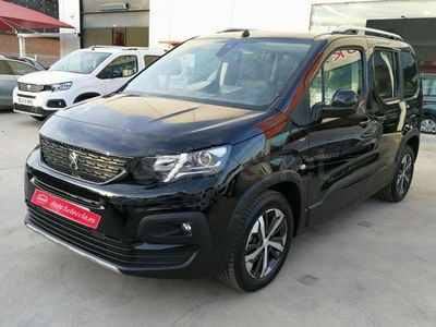 Usado Peugeot Rifter GT 130 CV (95 kW) 2022 Negro Monovolumen
