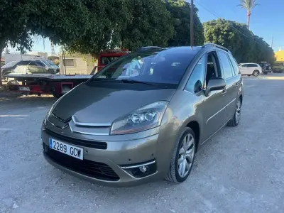 Usado Citroën Grand C4 Picasso Exclusive 136 CV (100 kW) 2008 Marrón Monovolumen