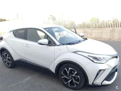 Usado Toyota C-HR Advance 122 CV (89 kW) 2021 Blanco SUV