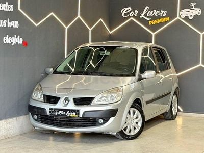 Usado Renault Grand Scénic II Dynamique 130 CV (95 kW) 2008 Beige Monovolumen