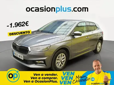 Usado Skoda Fabia Selection 115 CV (84 kW) 2025 Gris Utilitario
