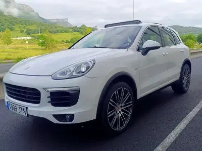 Usado Porsche Cayenne 262 CV (192 kW) 2016 Blanco SUV