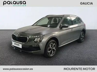 Usado Skoda Kamiq Essence 95 CV (69 kW) 2025 Gris SUV