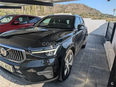 Usado Volvo XC40 211 CV (155 kW) 2022 Negro SUV