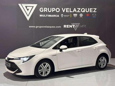 Begagnad Toyota Corolla Business Edition 122 HK (89 kW) 2020 Vit Halvkombi