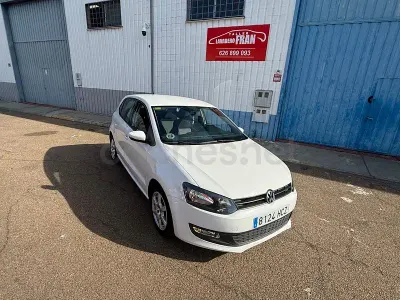 Usado VW Polo Advance 90 CV (66 kW) 2011 Blanco Utilitario
