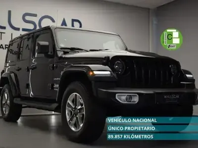 Usado Jeep Wrangler Sahara 200 CV (147 kW) 2019 Negro SUV