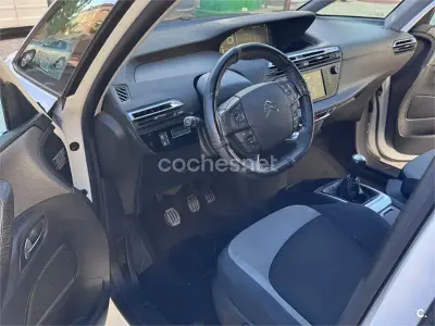 Usado Citroën C4 Picasso Intensive 115 CV (84 kW) 2015 Blanco Monovolumen