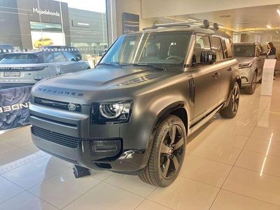 Negro Nuevo 2025 Land Rover Defender SE Dynamic SUV | 117.900 €