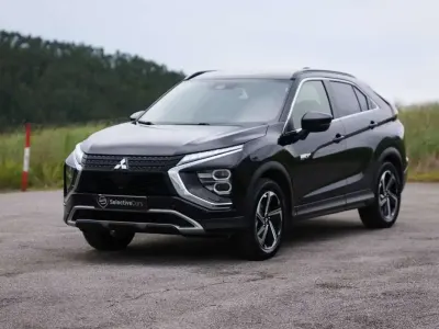 Usado Mitsubishi Eclipse Cross 188 CV (138 kW) 2023 Negro SUV