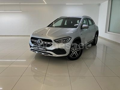 Mercedes GLA250