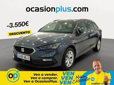 Usado Seat Leon Style 130 CV (95 kW) 2023 Gris Familiar