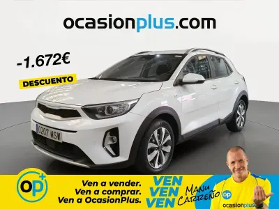Usado Kia Stonic 100 CV (73 kW) 2024 Blanco SUV