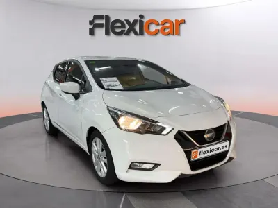 Używany Nissan Micra Acenta 100 KM (73 kW) 2019 Biały Hatchback