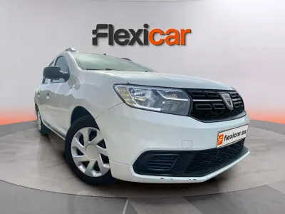 Usado Dacia Logan MCV 90 CV (66 kW) 2019 Blanco Familiar